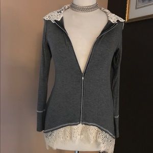Super cute, lightweight chic gray hoody top w/lace